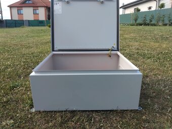 Predám oceľová rozvodná skriňa - 4