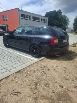 Octavia combi RS 2.0tsi dsg - 4