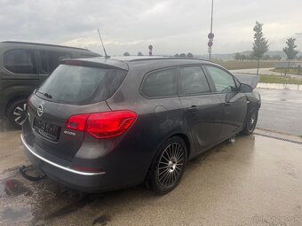 Opel Astra caravan 1.3cdti 70kw - 4