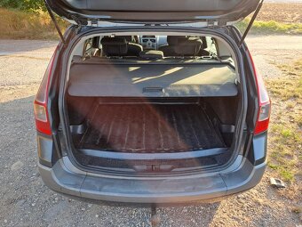 Renault MEGANE GRANDTOUR 2,0 dCI - 4