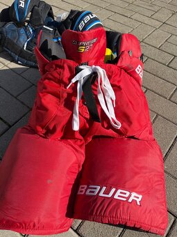 Hokejova vystroj - 4