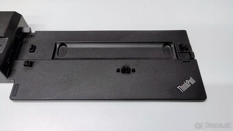 Lenovo ThinkPad Ultra Docking Station (40AJ) - 4