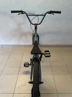Predám bicykel BMX - 4
