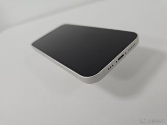 Apple iPhone 12 100% batéria - 4