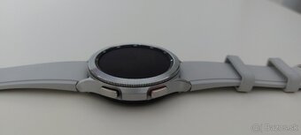 Samsung Galaxy Watch 4 classic - 4