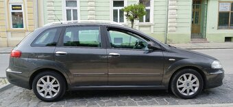 Fiat Croma 1.9JTD Multijet - 4