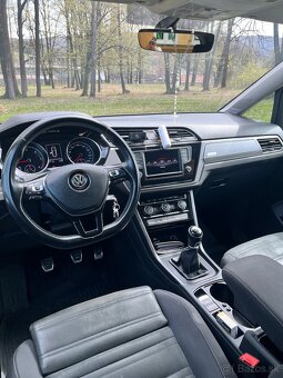volkswagen touran - 4