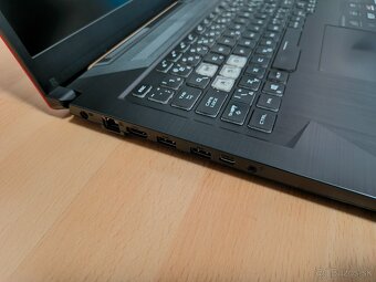 Asus TUF Gaming F17 - 4