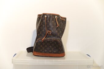 Predám Louis Vuitton Montsouris Vintage leather backpack - 4