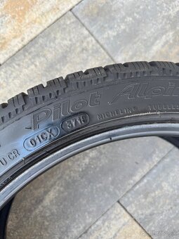 Predám zimné pneumatiky 225/40 R18 92V Michelin Pilot Alpin - 4