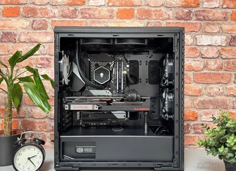 Ryzen 7 5800X3D\32GB\RX 7900XTX\SSD\850W Zdroj - 4