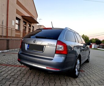 Škoda Octavia Combi 2.0 TDI DSG Laurin&Klement R.V.2013. - 4