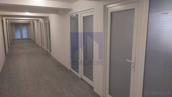 Prenájom - obchodný priestor 24 m2, Banská Bystrica, centrum - 4