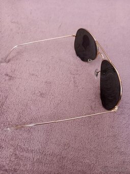 RAY-BAN -- nové  - 4
