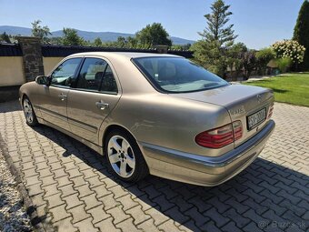 Mercedes-Benz E320 CDI - 4