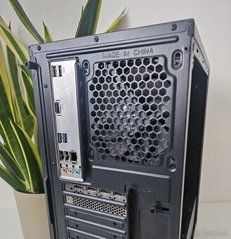 Herný PC Intel i5 RTX 3060 12 GB RAM 16 GB SSD - 4