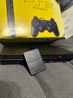 Playstation 2 Slim - 4