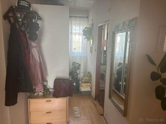 Predám dvojizbový byt s balkónom v meste Sobrance - 4