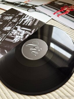 Doja Cat - Vie (LP vinyl Signed) - 4