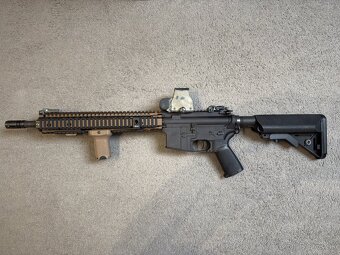 Airsoftová replika zbrane M4A1 BLOCK II (AEG) - 4