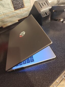 HP 250 15.6 inch G10 notebook - 4