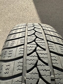 Sada zimných pneumatík na diskoch 215/55 R16 5x112 - 4