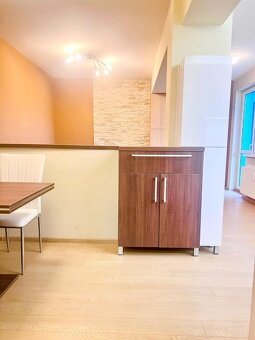 Na predaj luxusný a priestranný 4 izbový byt - Banská Bystri - 4