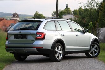 Škoda Octavia Combi SCOUT 2.0 TDI 135kw, DSG, 4x4 bez ADBlue - 4