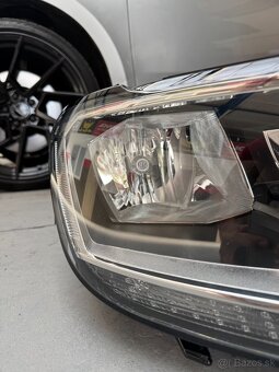 VW Tiguan II Svetlo predné pravé - 4