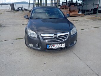 Opel Insignia - 4