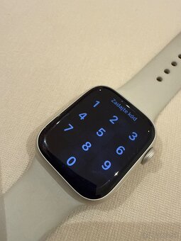 Apple Watch 8 41mm GPS - 4