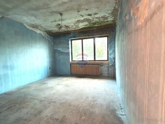 ZNÍŽENÁ CENA  poschodový rodinný dom Bušince - 4