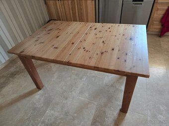 Jedálenský stôl so stoličkami - 4