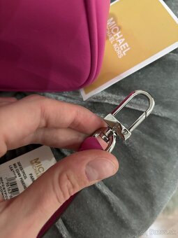 Michael Kors kabelka - 4