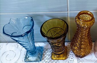 Retro sklenené vázy - 4