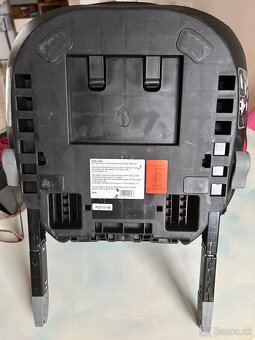 Predám detský podsedák isofix s oporou chrbta - 4