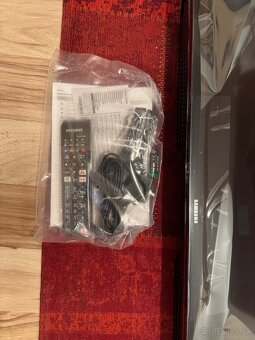 Samsung smart tv UE32T4302AE - 4