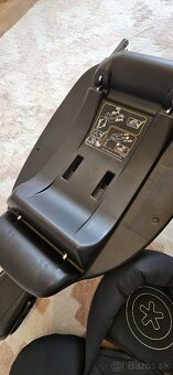 KIDDY Evoluna i-size 2 + Isofix základňa - 4