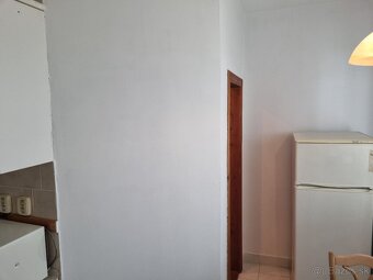 VÝHODNÁ PONUKA dvojizbový byt s balkónom v Lučenci - 4
