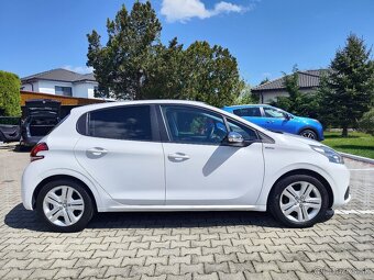 Peugeot 208, 1,2 - 4