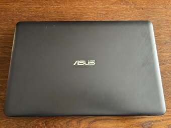 Predám notebook Asus VivoBook 15... - 4