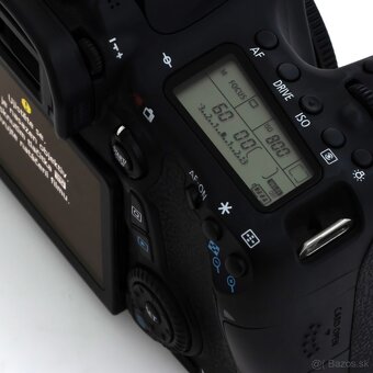 Canon EOS 70D ( telo ) + EF-S 18-135 IS STM - 4