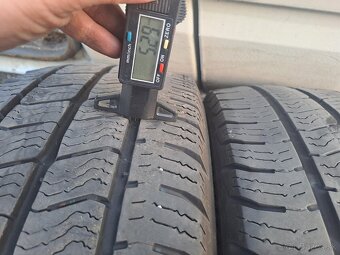 Zimné Barum Snovanis 215/65/16c 109/107R - 4