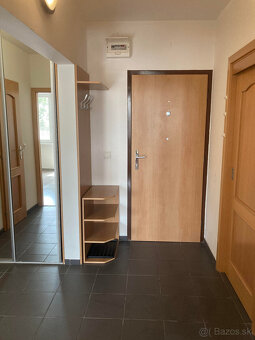 Prenájom dvojizbového bytu v Trenčíne voľný od 1.1.2026 - 4