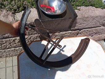 Predám nádherný zadný blatník na čz 125 B,T - 4