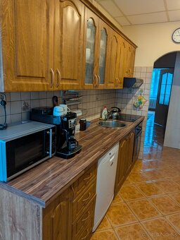 Kuchynská linka - 4