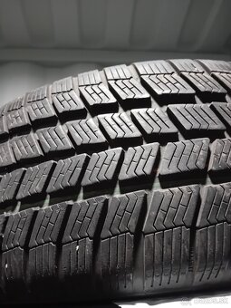 3x 215/60R16 Zimné pneu Barum - 4