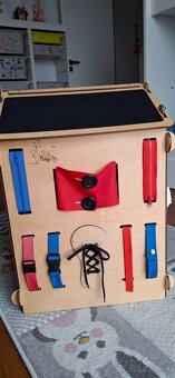 Montessori domček, aktivity board - 4