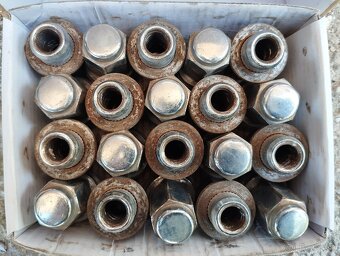 Predám hliníkové disky s pneu - 4