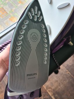 Philips PerfectCare GC9240 parný generátor / žehlička - 4